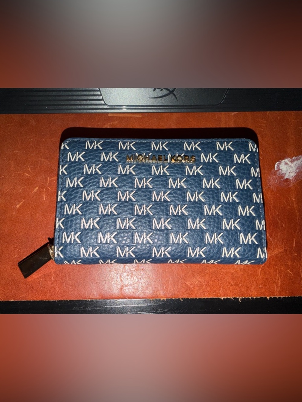 Michael Kors Zip Around Card Case